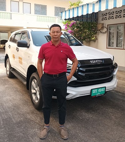 รถ+คนขับ=สวัดดีครับยินดีให้บริการครับ